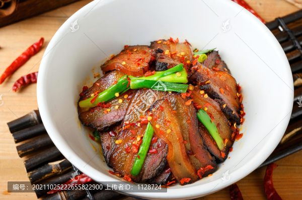 大蒜炒臘肉