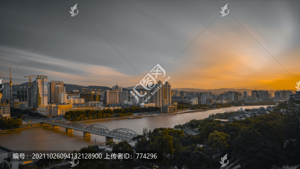 黃河穿過的城金城之光