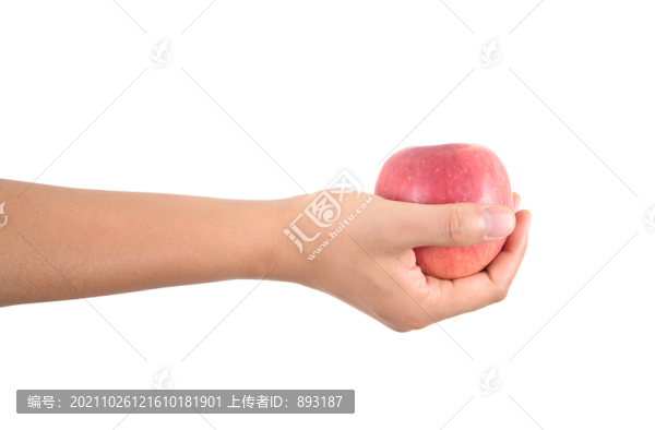 一只手里拿著一個蘋果