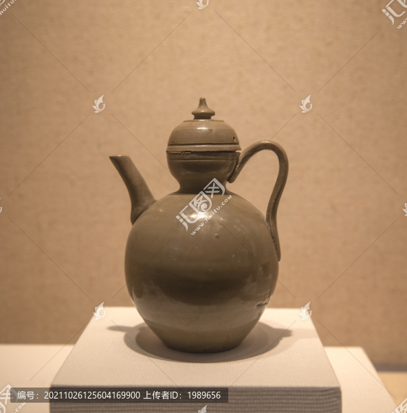 唐越窯青瓷注子