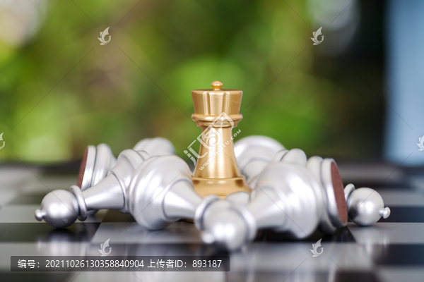 國(guó)際象棋中金色的車棋子