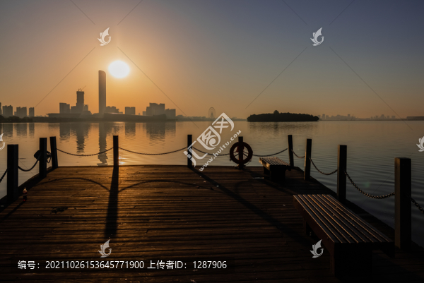 金雞湖日出