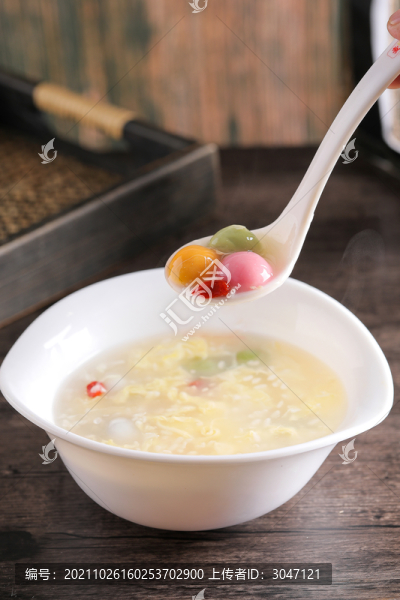 三色湯圓