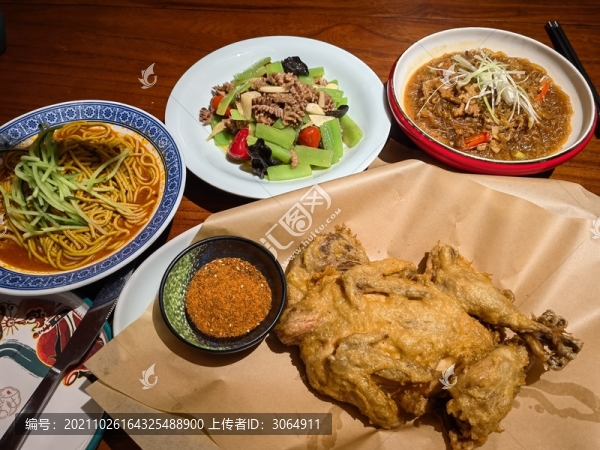 陜西美食葫蘆雞