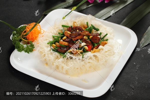 韭菜花炒鮑魚仔