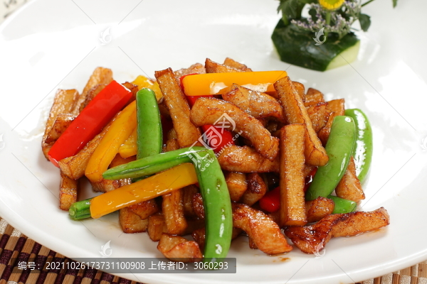荷蘭豆炒豬頸肉
