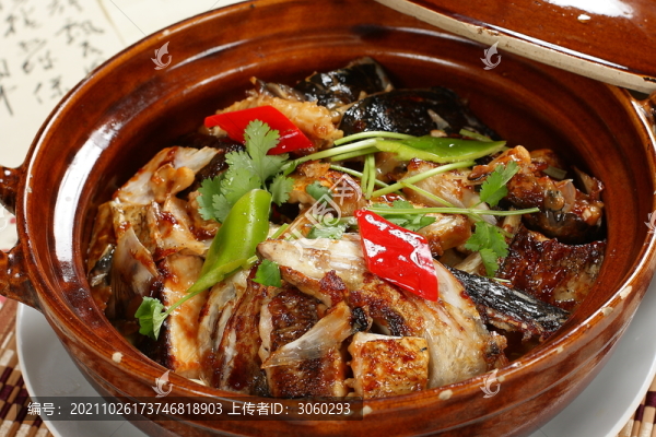 砂鍋煎焗魚頭