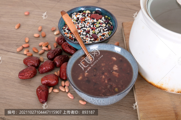 中國傳統(tǒng)節(jié)日臘八節(jié)的美食臘八粥