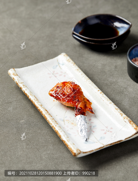 雞翅餃子