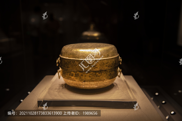 千秋萬風(fēng)銘鎏金銀盒