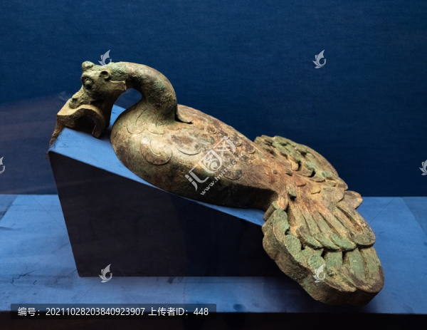 戰(zhàn)國鳳鳥形銅建筑構(gòu)件