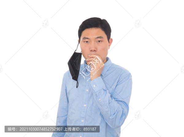 男士正在通過(guò)口腔測(cè)量體溫