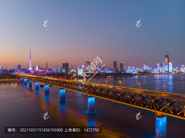 湖北武漢城市天際線風(fēng)光