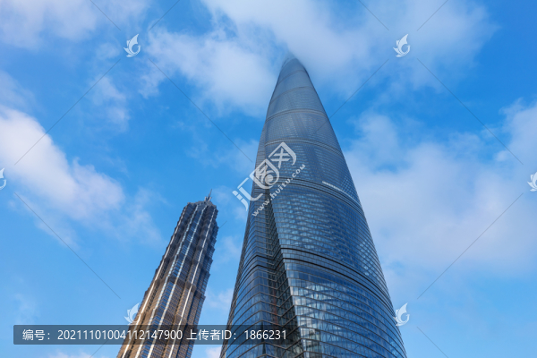 上海的高聳入云的摩天樓