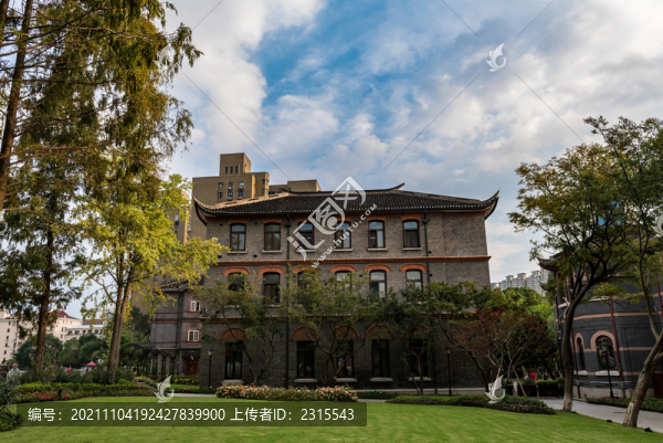 華東政法大學(xué)校園