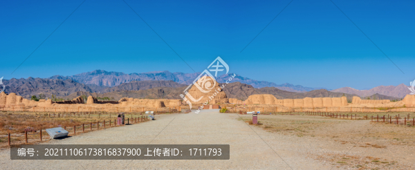 中國寧夏銀川西夏王陵全景風(fēng)光