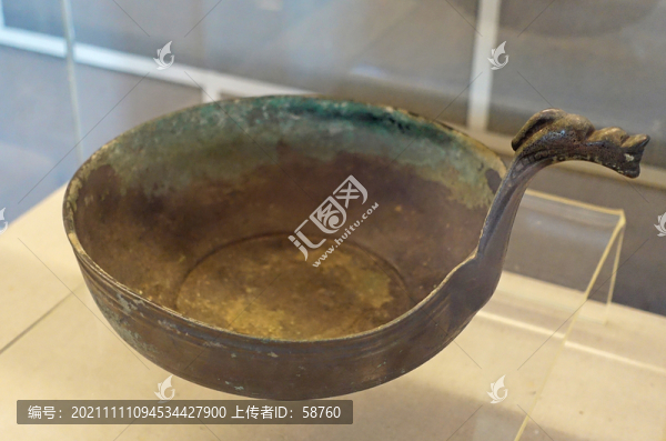 漢代龍首銅魁