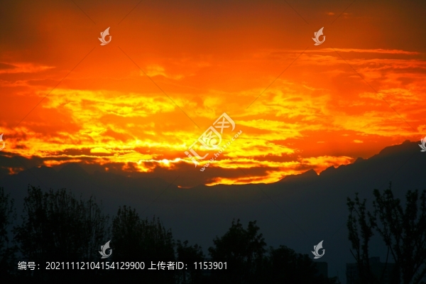 晚霞