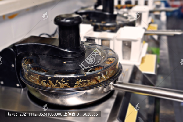 智能全自動(dòng)炒菜機(jī)