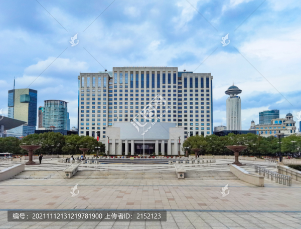 上海人民廣場(chǎng)