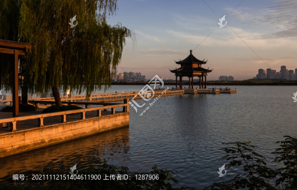 湖心亭