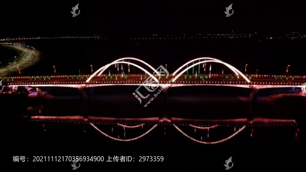 航拍夜晚的江西吉安廬陵大橋