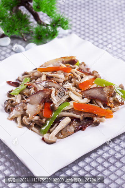 蟹味菇炒叉燒