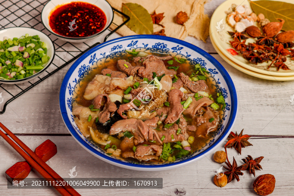 翹腳牛肉牛雜