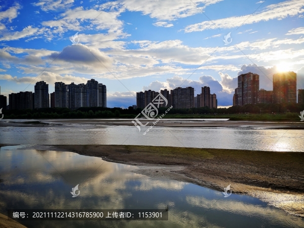 落日余暉