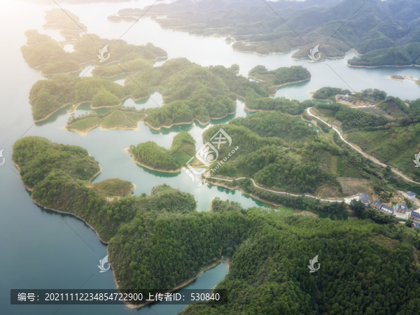 航拍千島湖依山傍水
