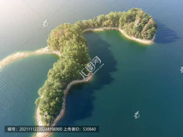 航拍杭州千島湖自然風光