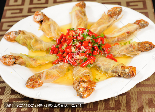 剁椒蒸小黃魚