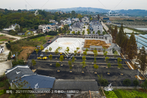 廣場(chǎng)建設(shè)工地