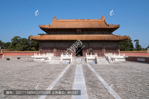 清朝雍正皇帝陵墓泰陵隆恩門