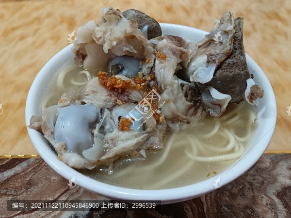 筒骨拉面