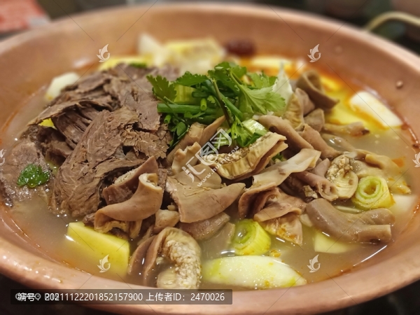 銅鍋牛雜