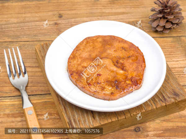 西餐煎牛排午餐