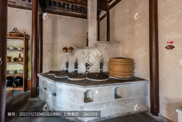 江蘇揚(yáng)州個(gè)園的園林古建筑