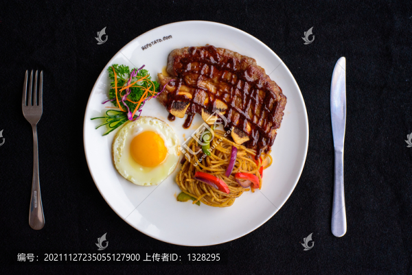 黑椒牛排