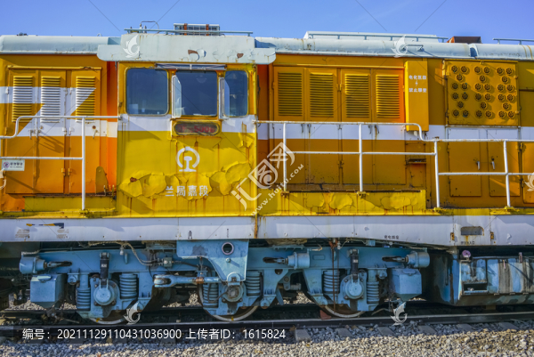 東風7C型內(nèi)燃機車高清大圖