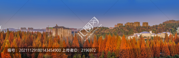 河南信陽(yáng)南灣秋色全景圖