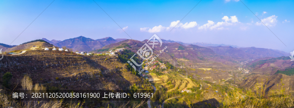 群山