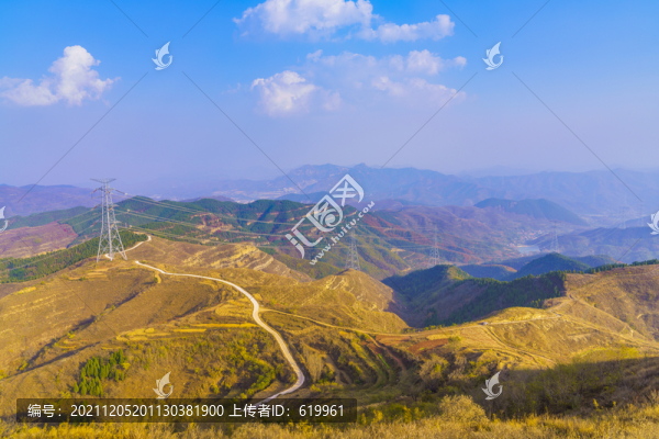 山巒群山