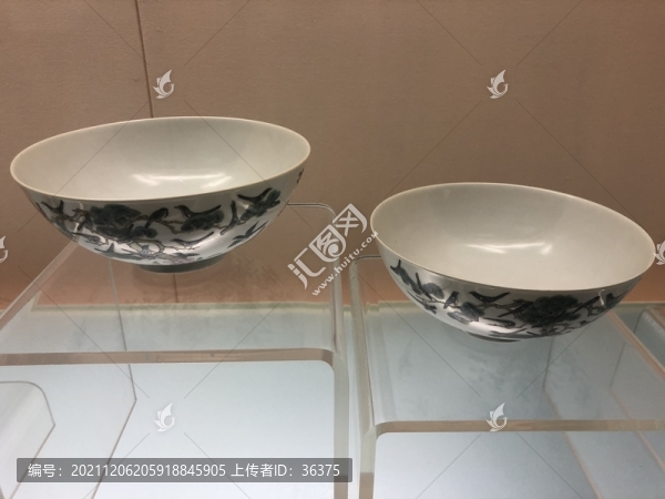 景德鎮(zhèn)窯慎德堂款粉彩日日有喜碗