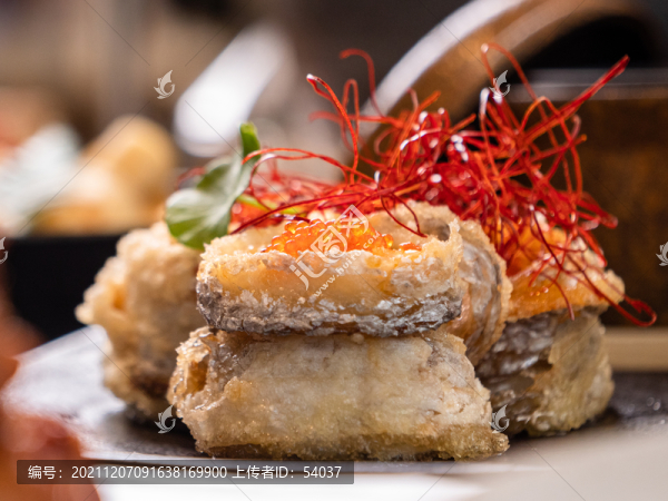 香酥帶魚(yú)卷