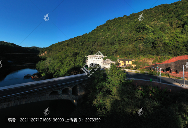 江西永新三灣大門(mén)