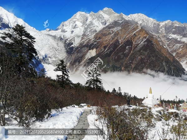 雪山風光
