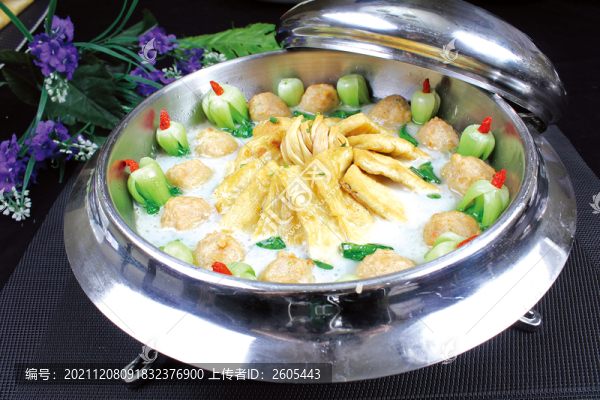 柴火豆腐燉魚圓