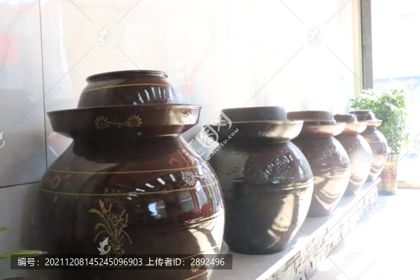 腌菜壇子