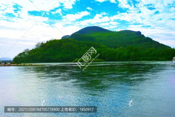 桂林大圩磨盤山風(fēng)光